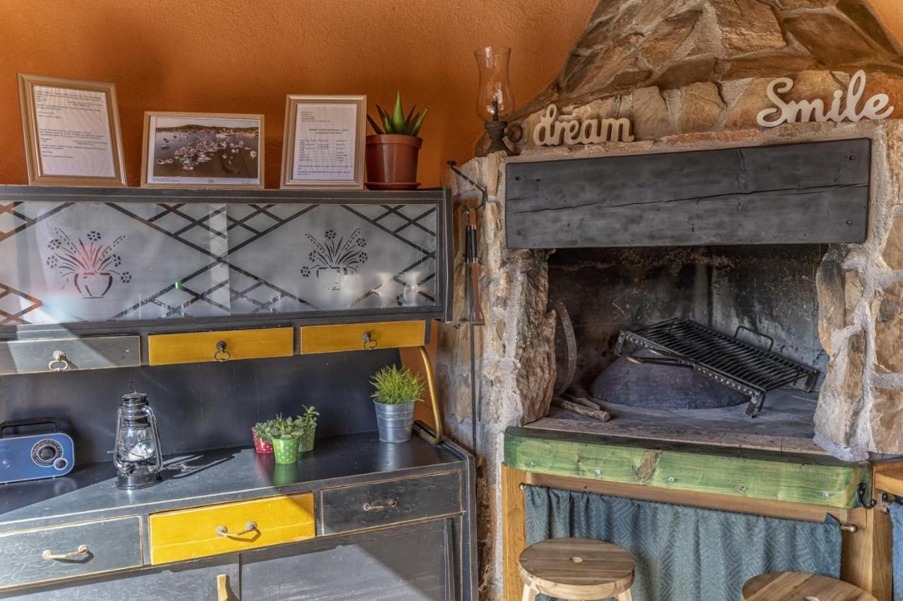Mini Kamp Perla Otel Prvić Luka Dış mekan fotoğraf